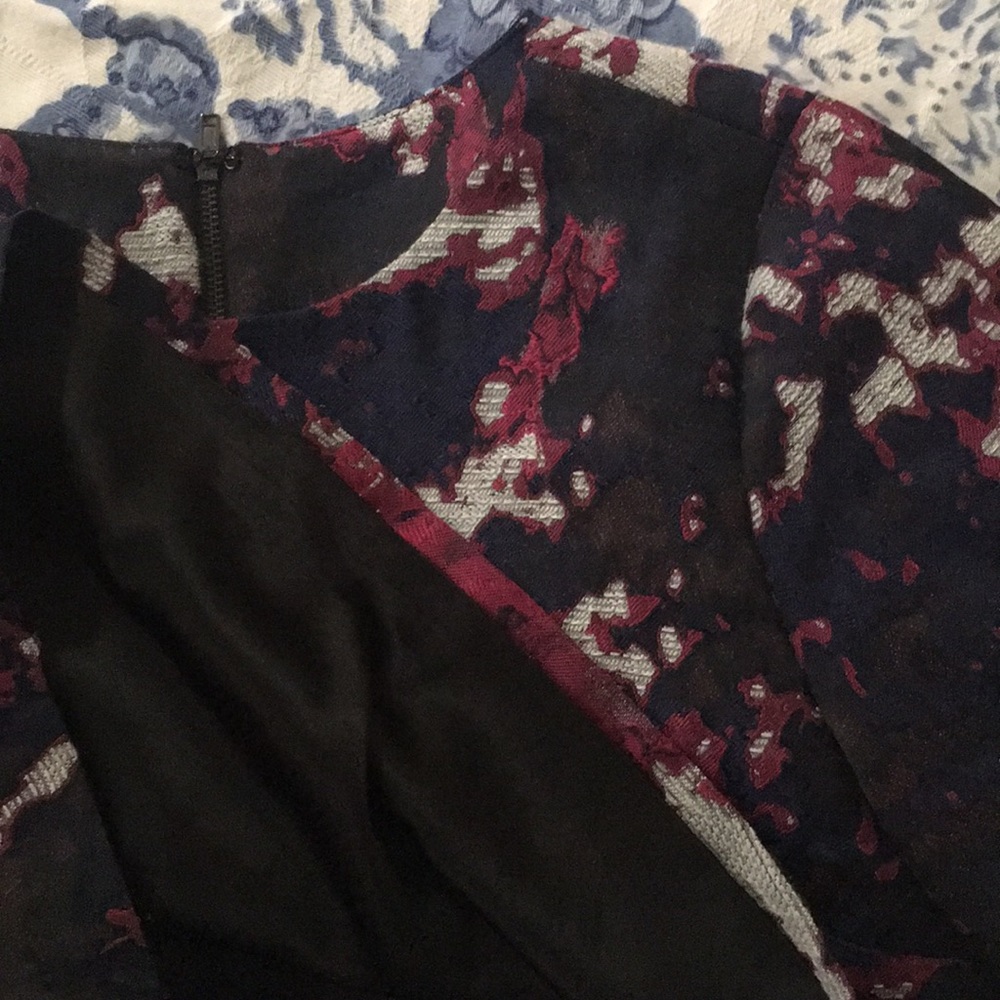 Crop Top - Picture 3 of 5